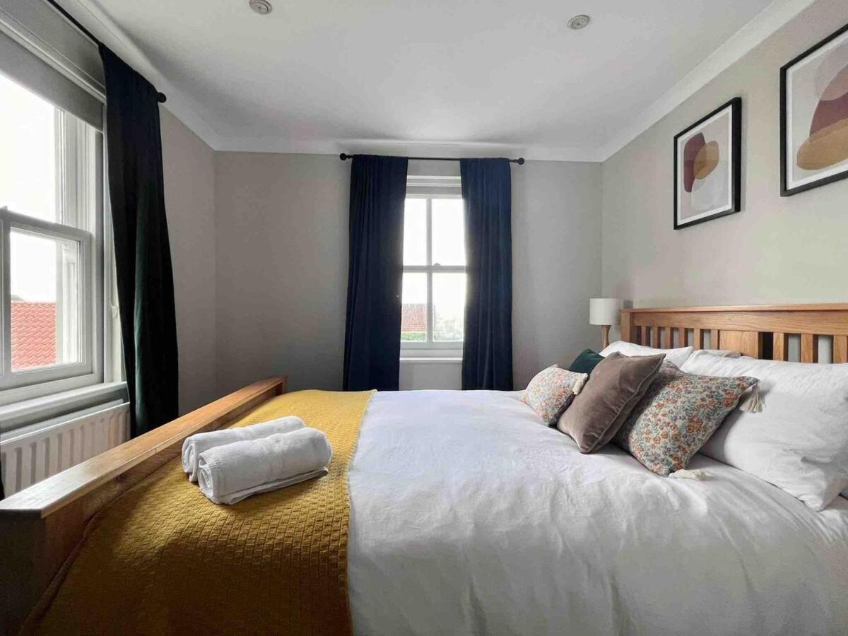 Cosy Georgian Cottage - Parking - Central Frome Luaran gambar
